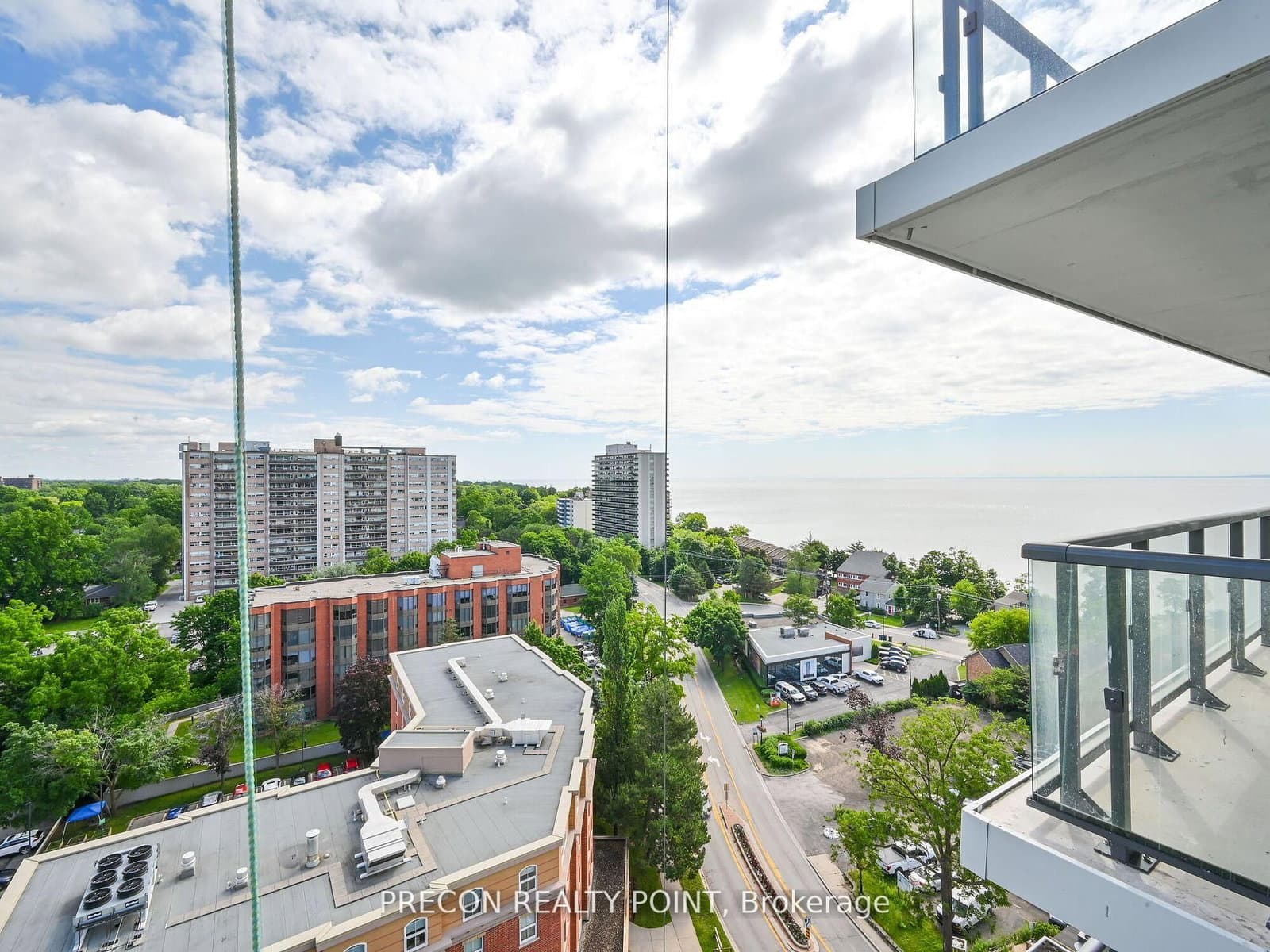 370 Martha Street, Unit 902