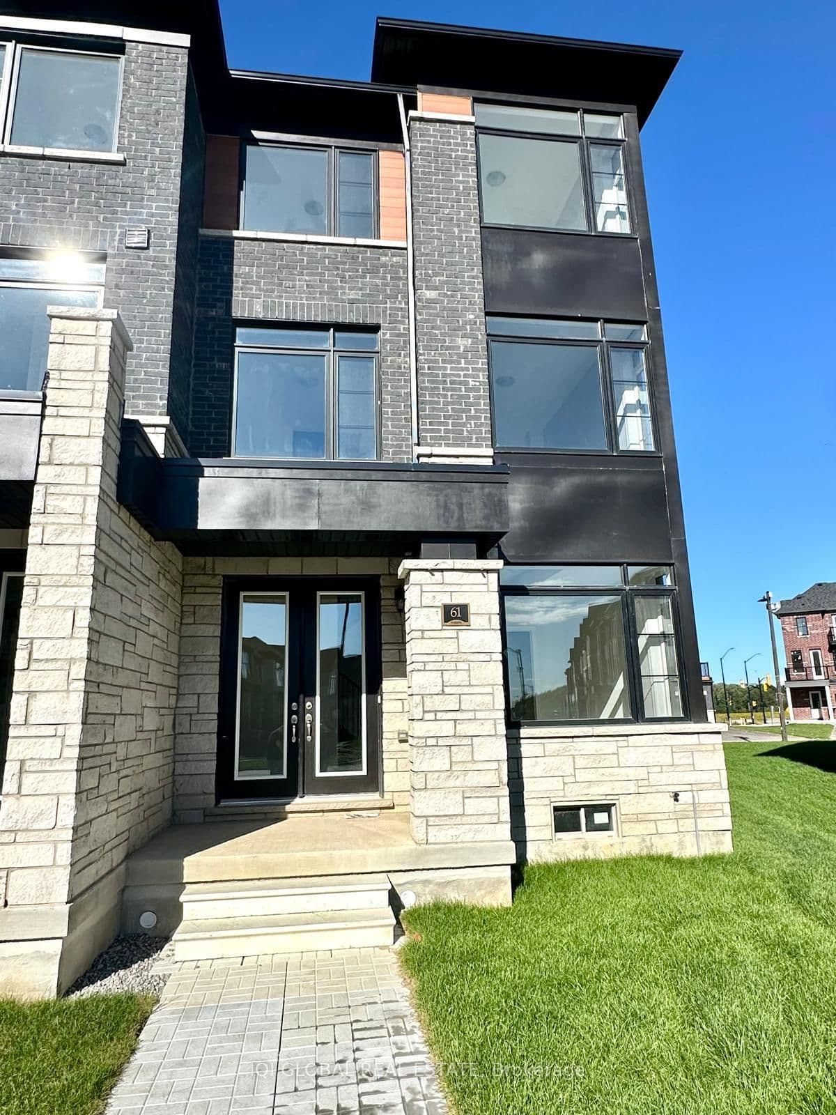 61 Camino Real Drive