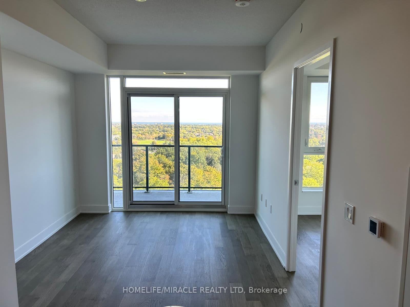 202 Burnhamthorpe Road E, Unit 1110W