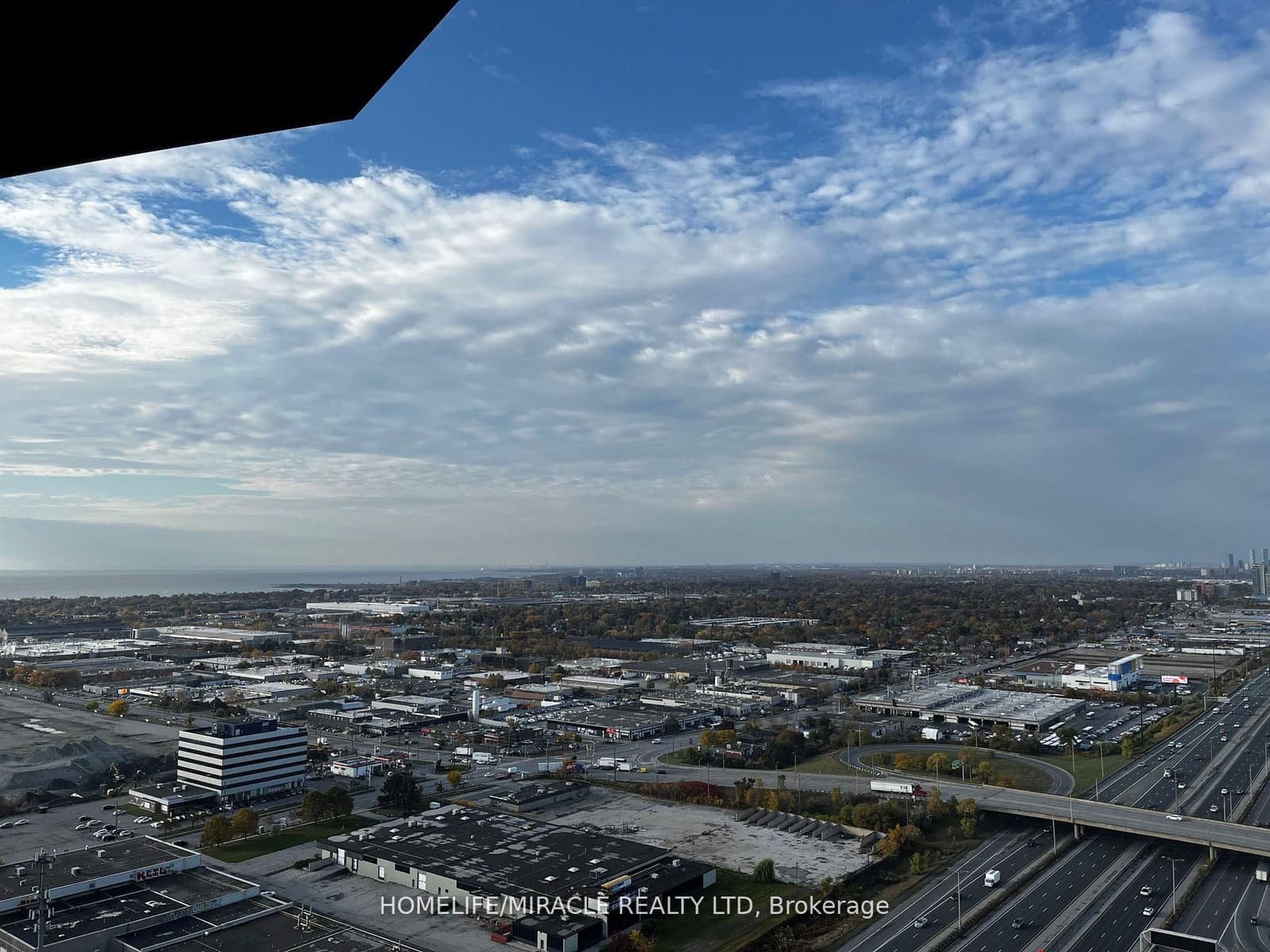 36 Zorra Street, Unit 3010