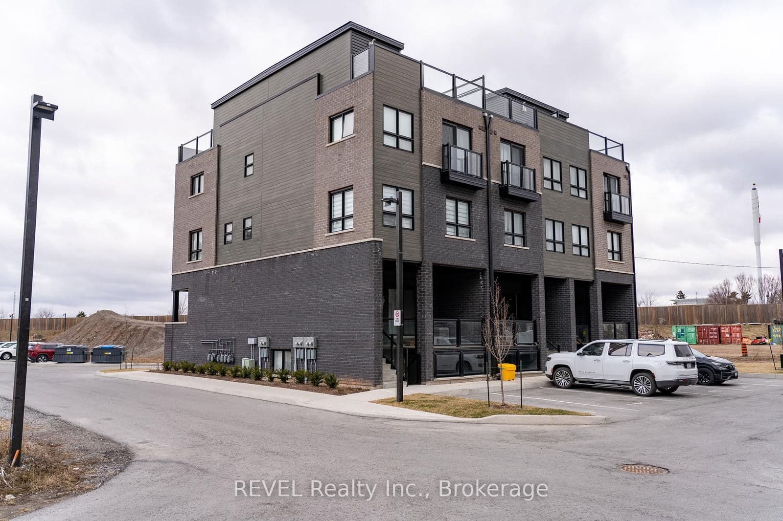 6705 Cropp Street, Unit 93