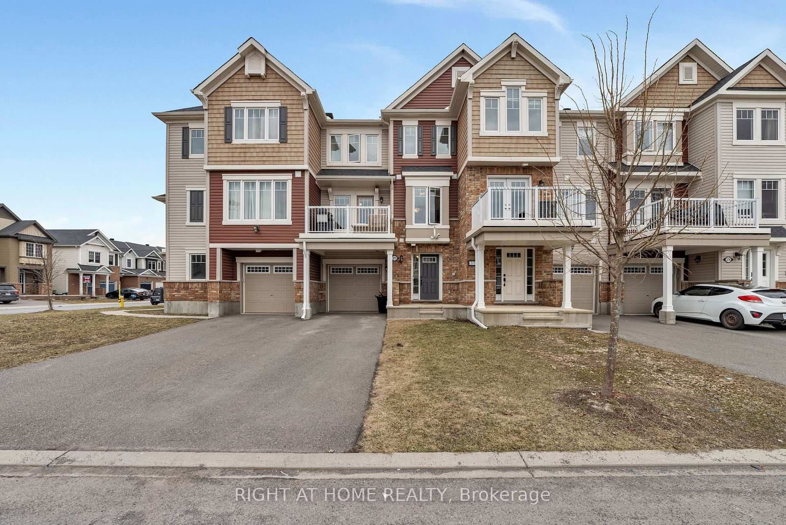 372 Willow Aster Circle