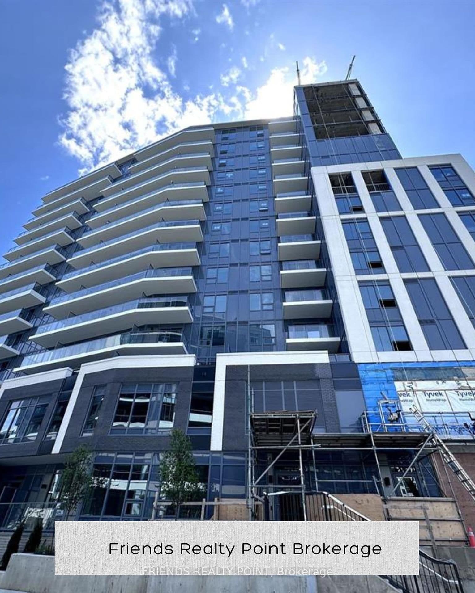 93 Arthur Street S, Unit 611