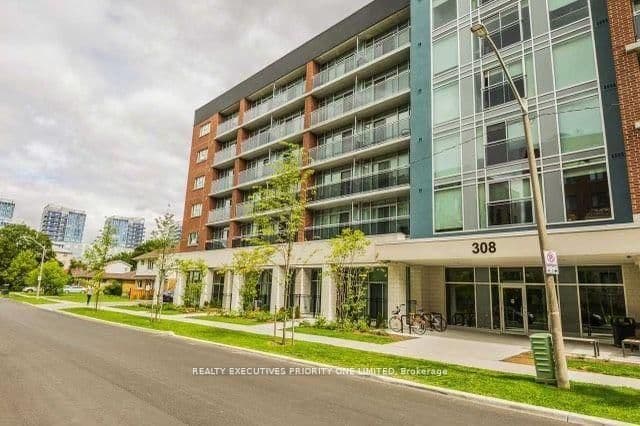 308 Lester Street, Unit 628