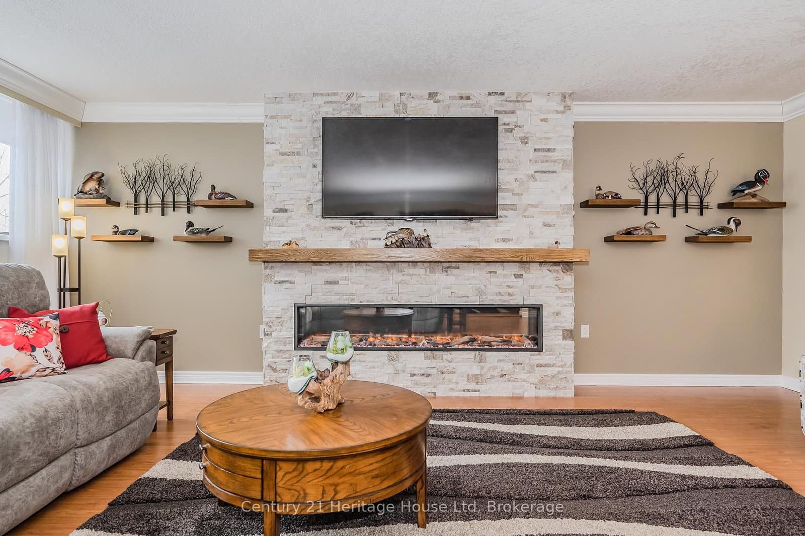 93 Westwood Road, Unit 306