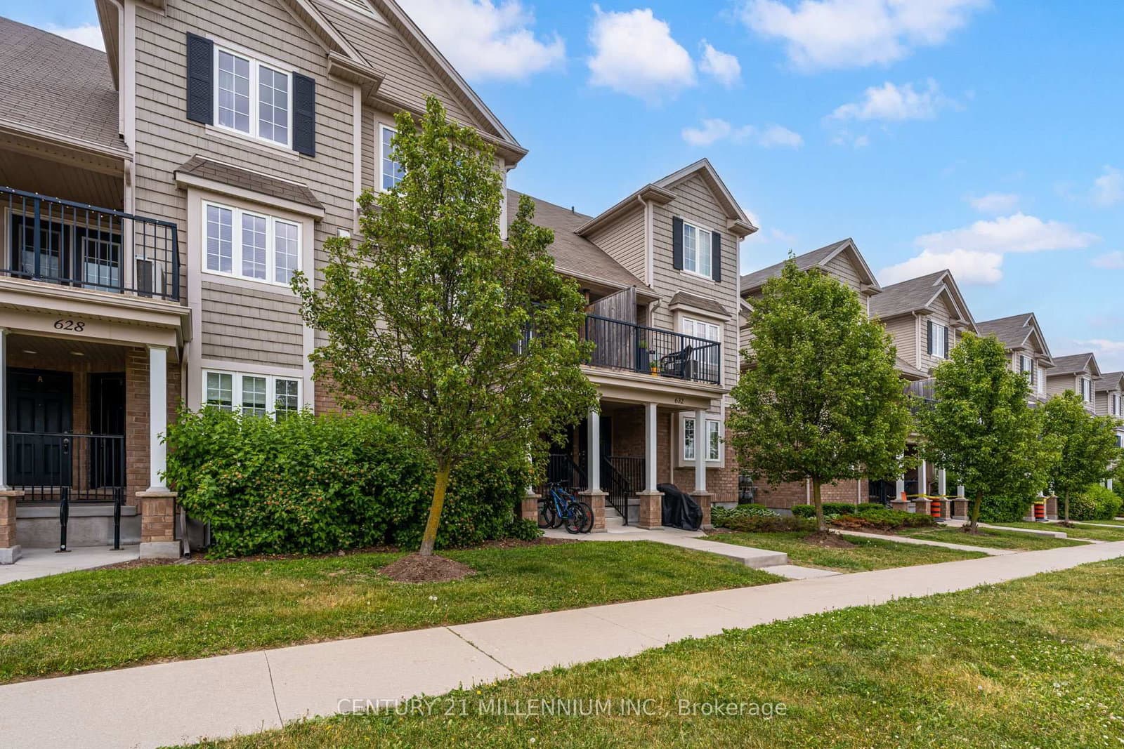 630 Woodlawn Road E, Unit A