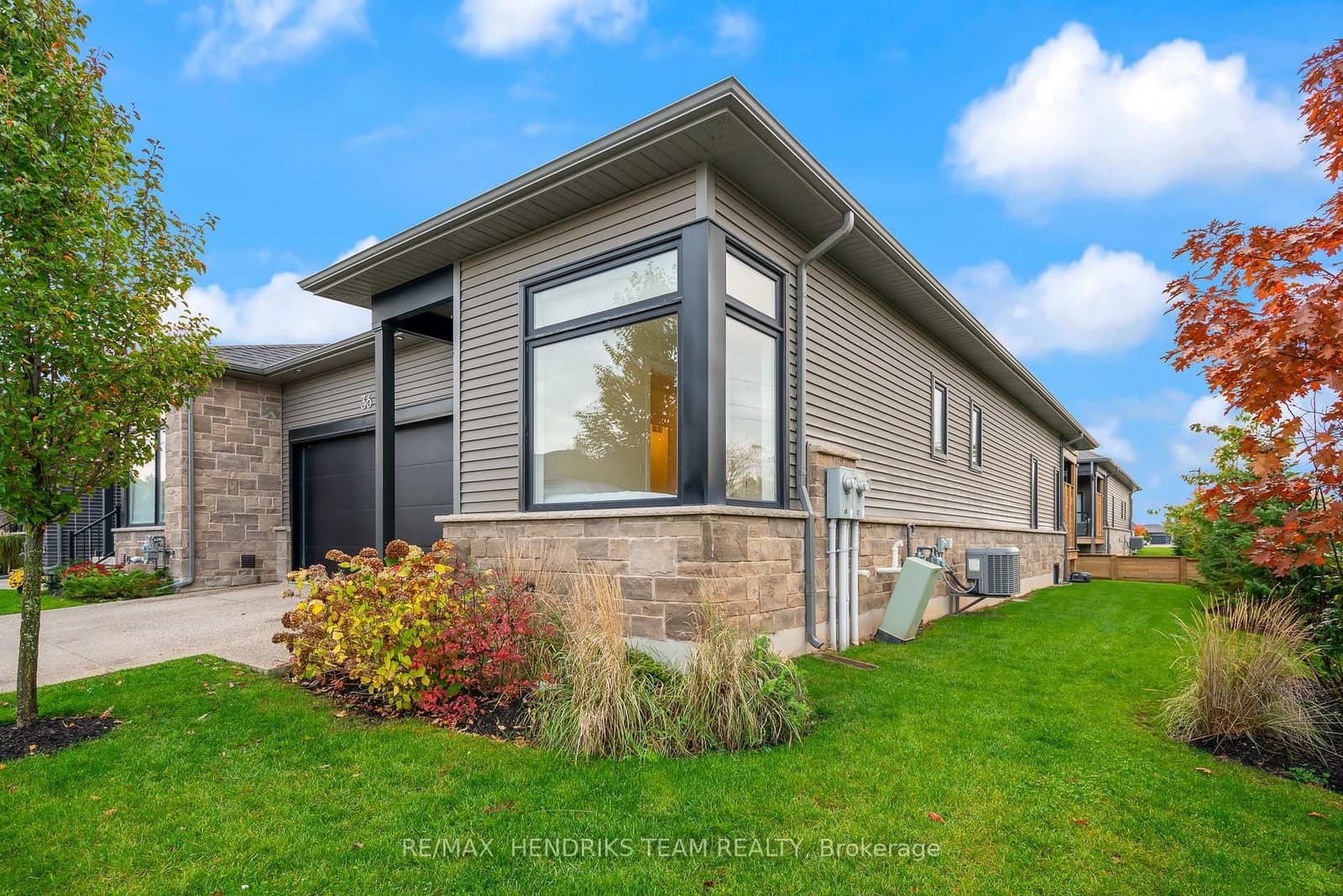 8974 Willoughby Drive, Unit 36