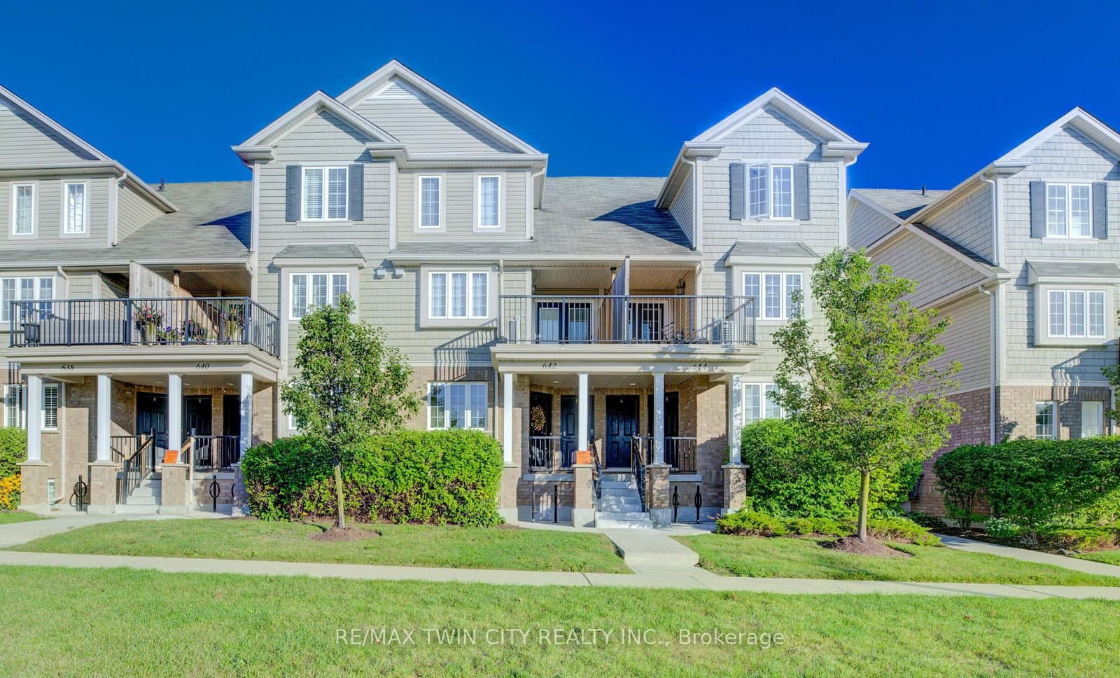 642 Woodlawn Road E, Unit 642A