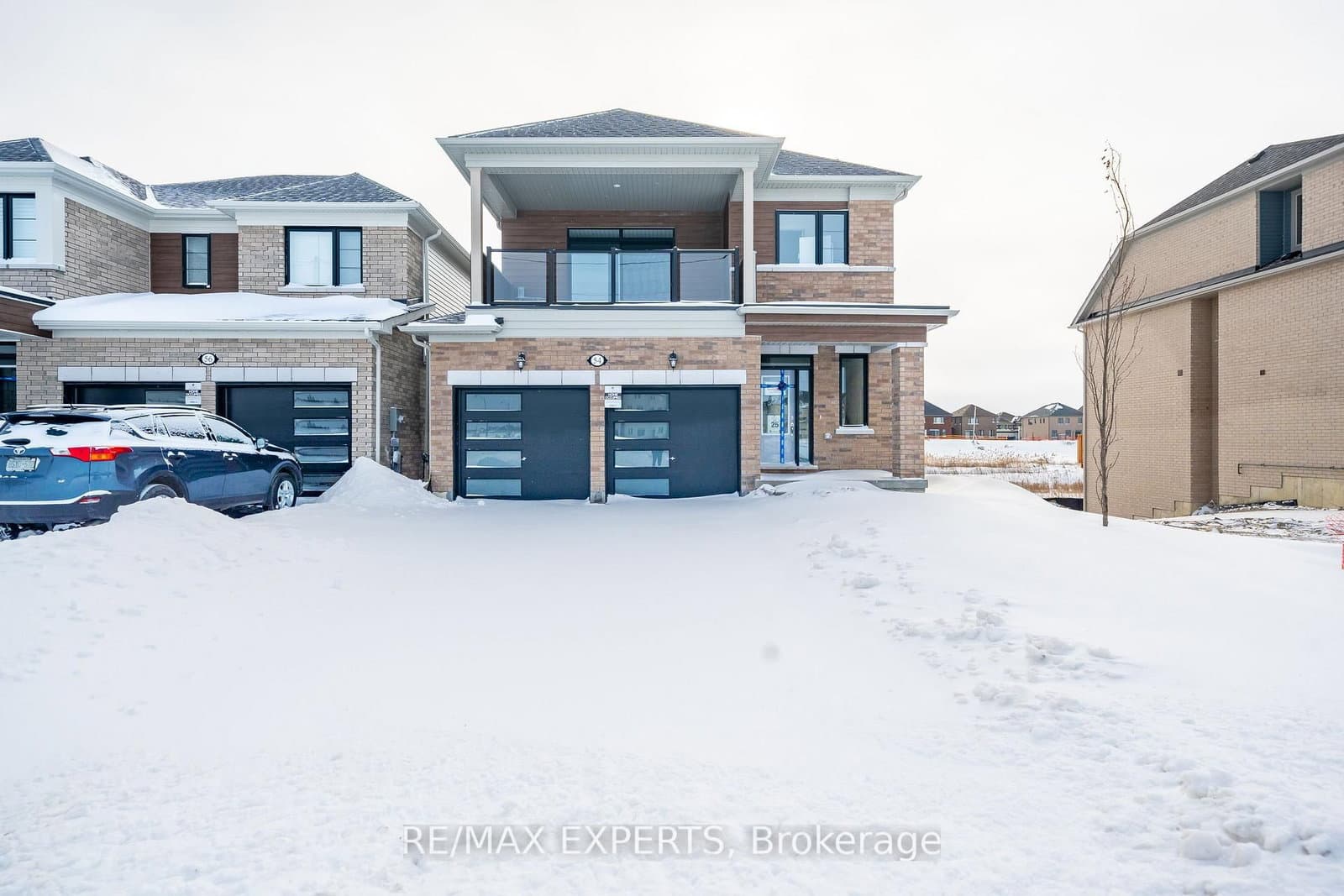 54 Debois Street, Unit Main