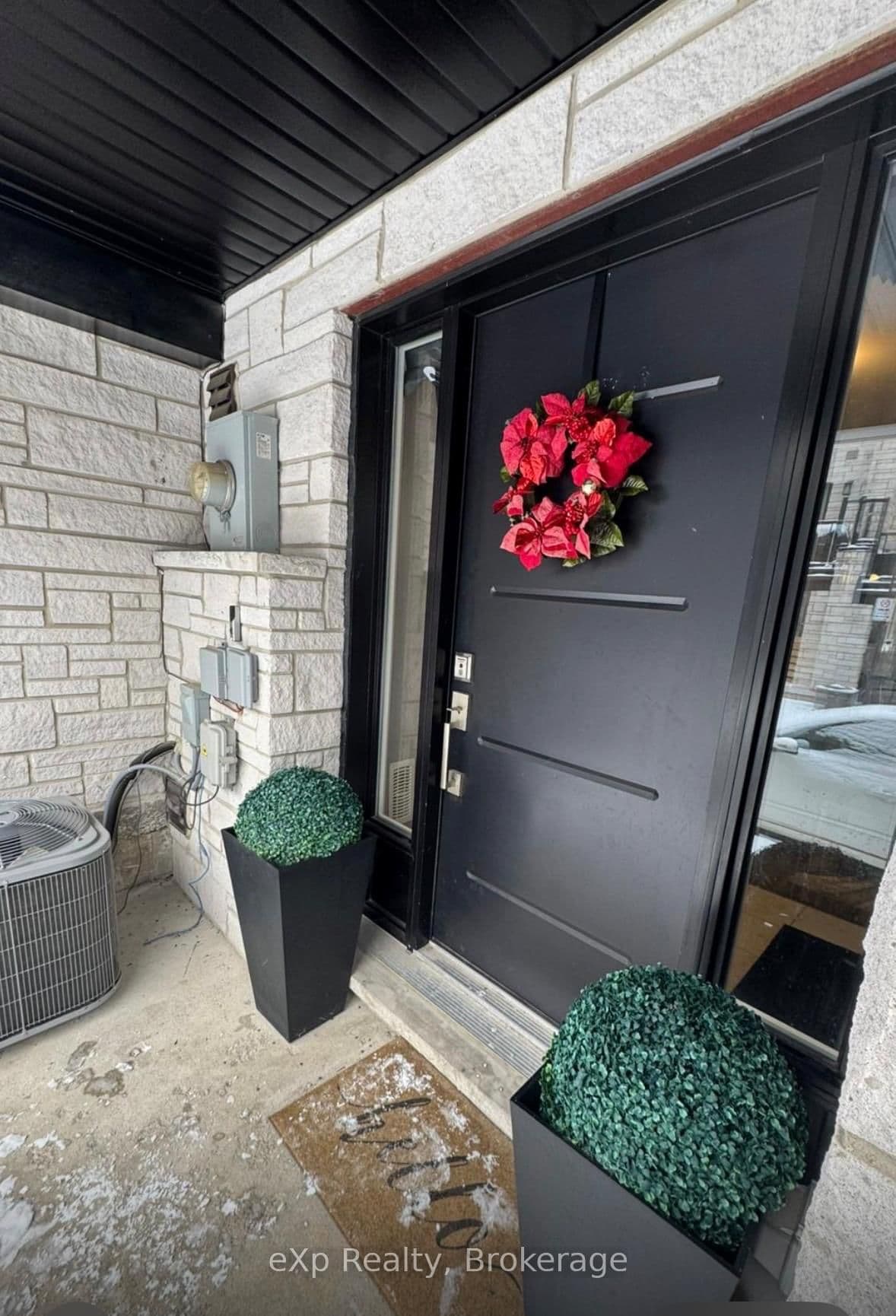 51 Sparrow Avenue, Unit 48