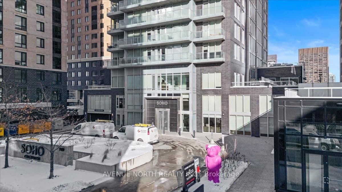 #901 - 111 Champagne Avenue S