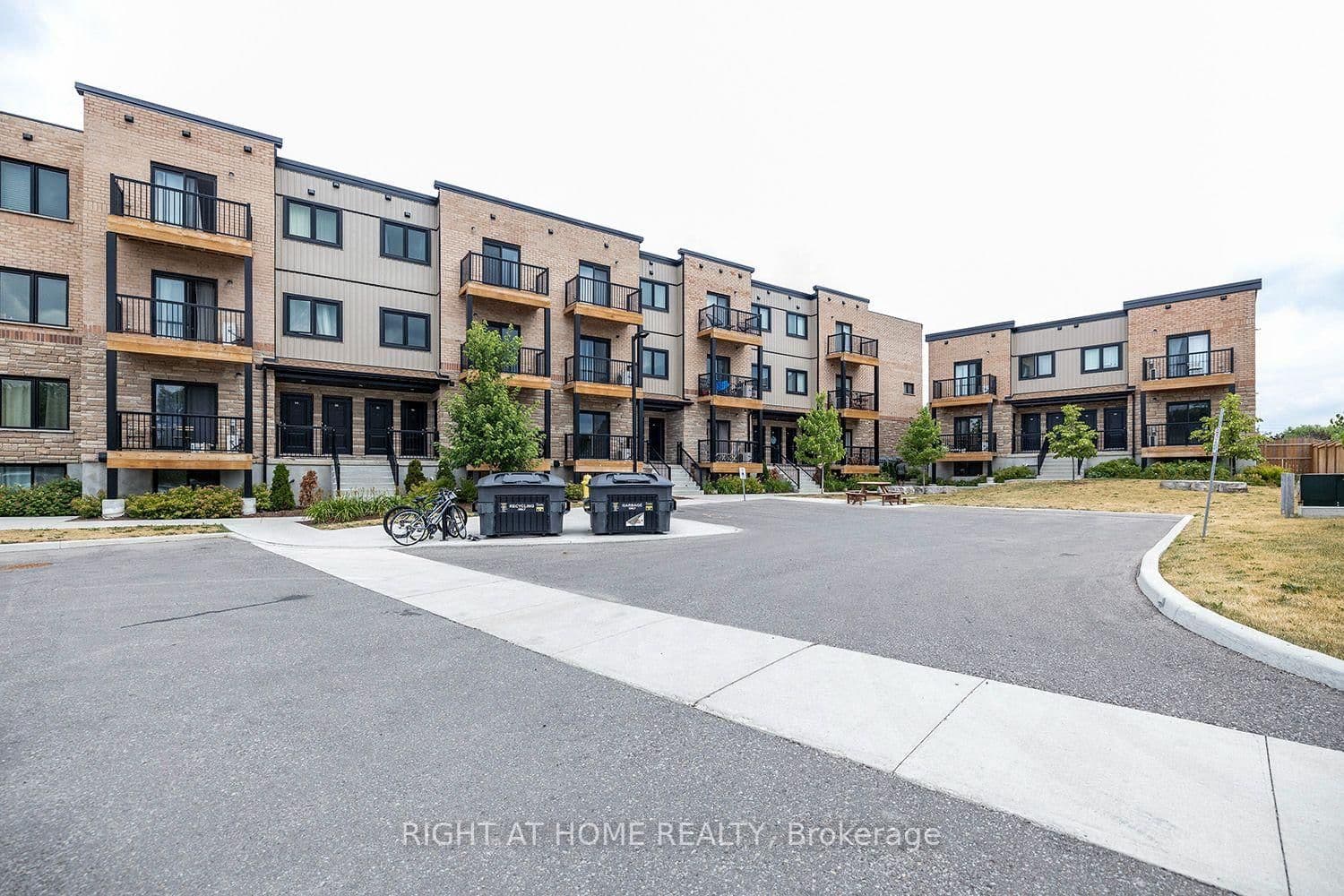 #7A - 164 Heiman Street