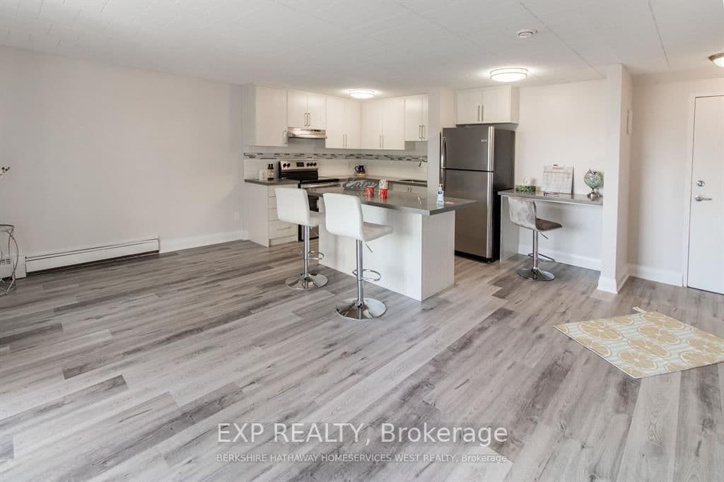 6287 O'neil Street, Unit 4