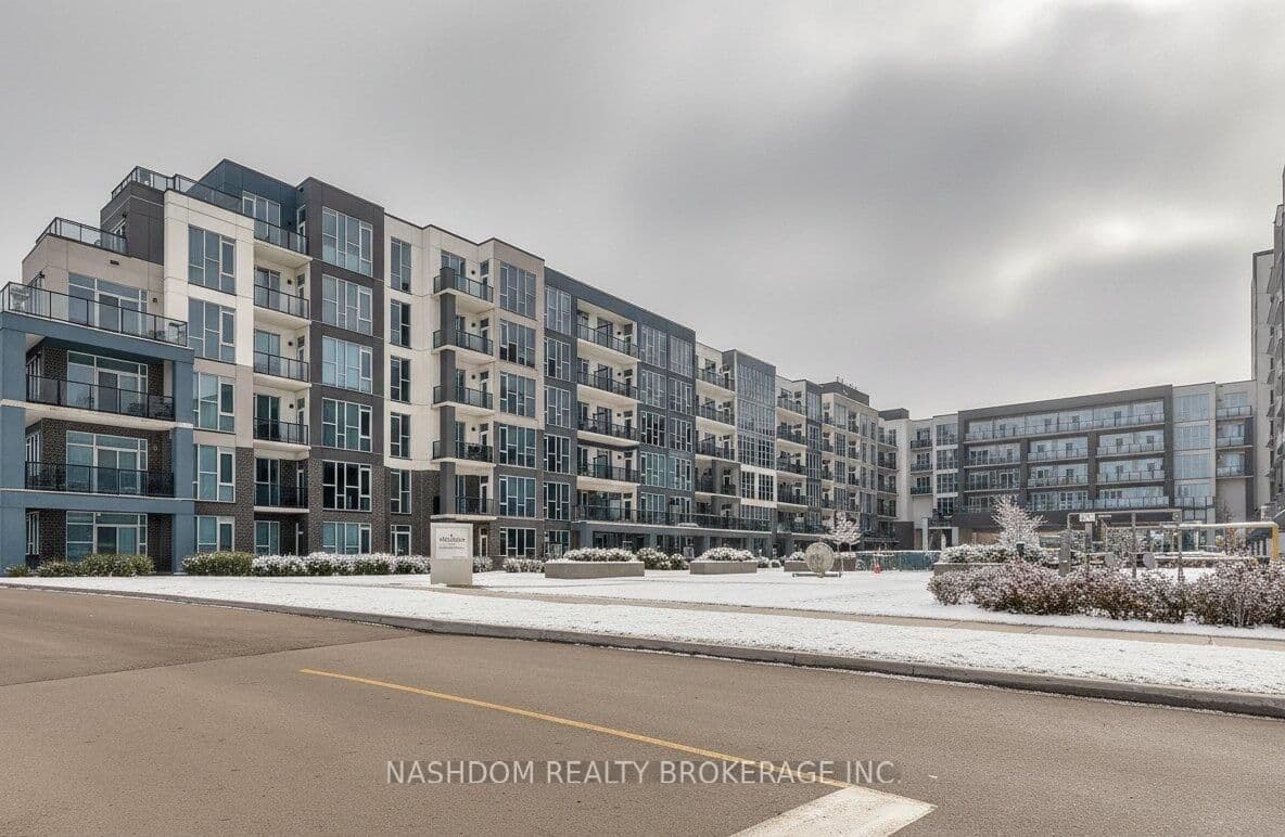 #516 - 16 Concord Place