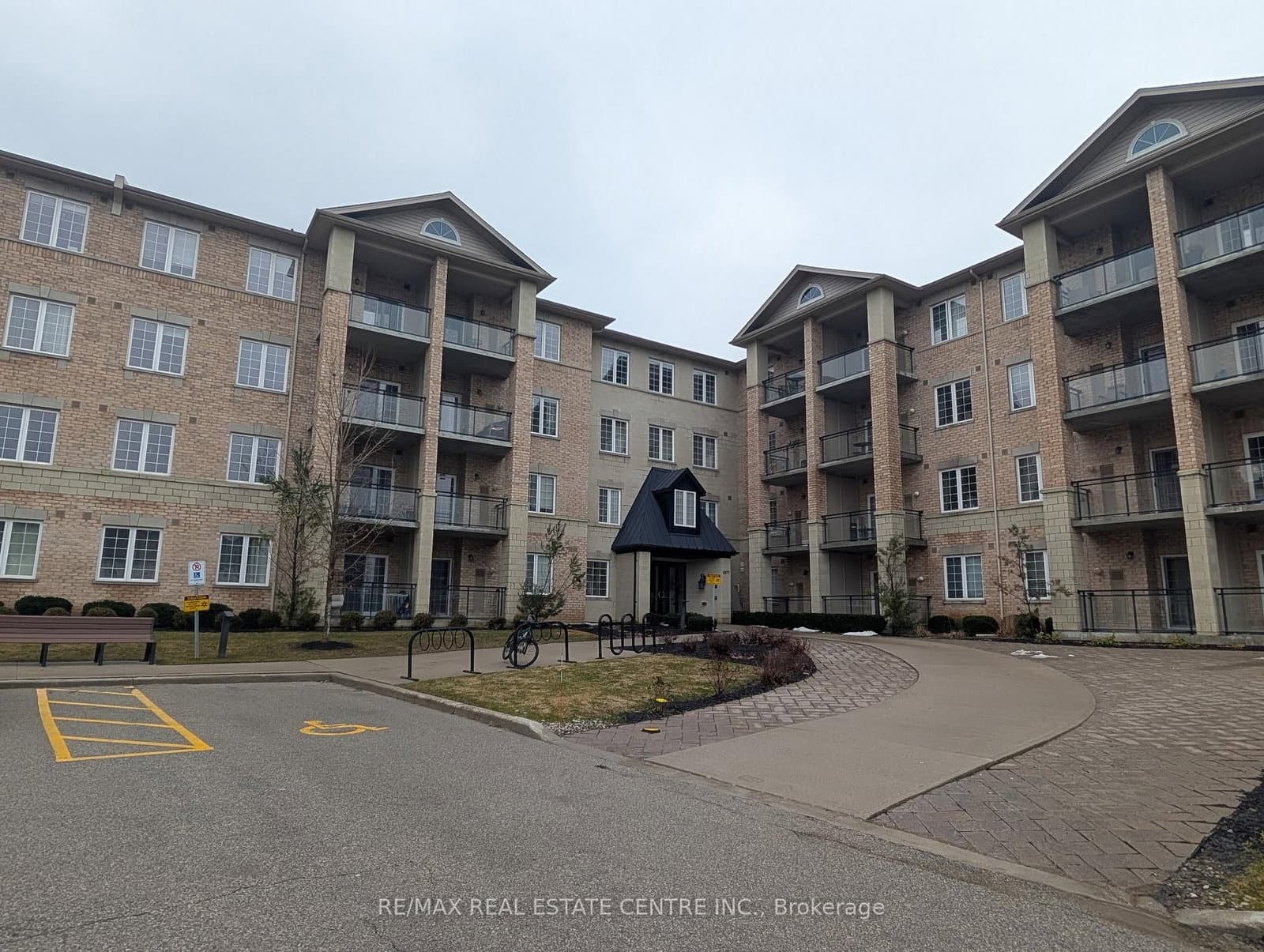 #118 - 1077 Gordon Street