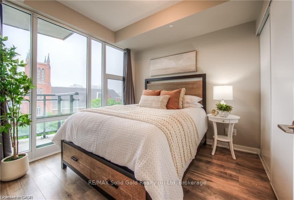 #703 - 85 Duke Street W