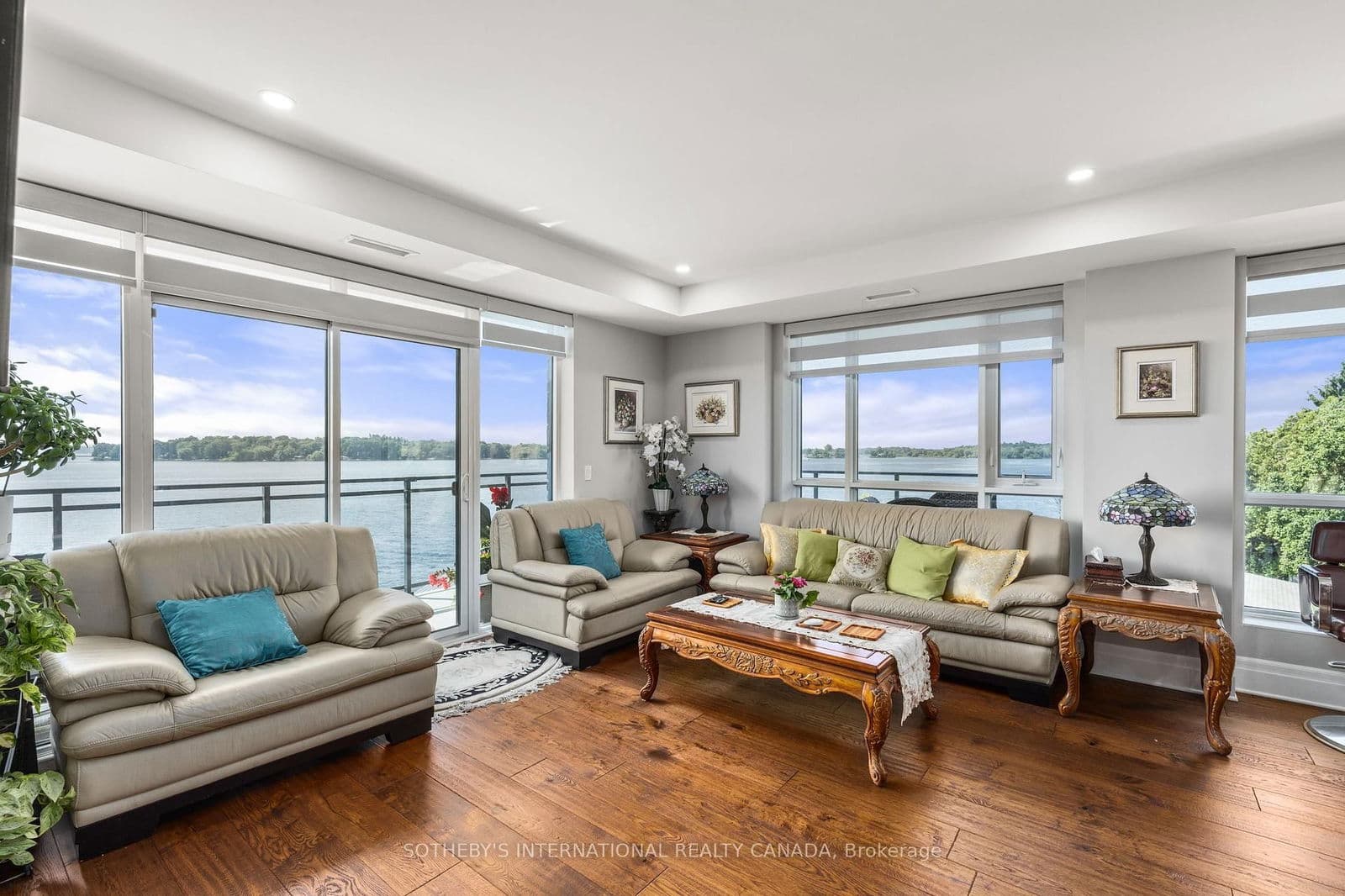 #221 - 129B South Street