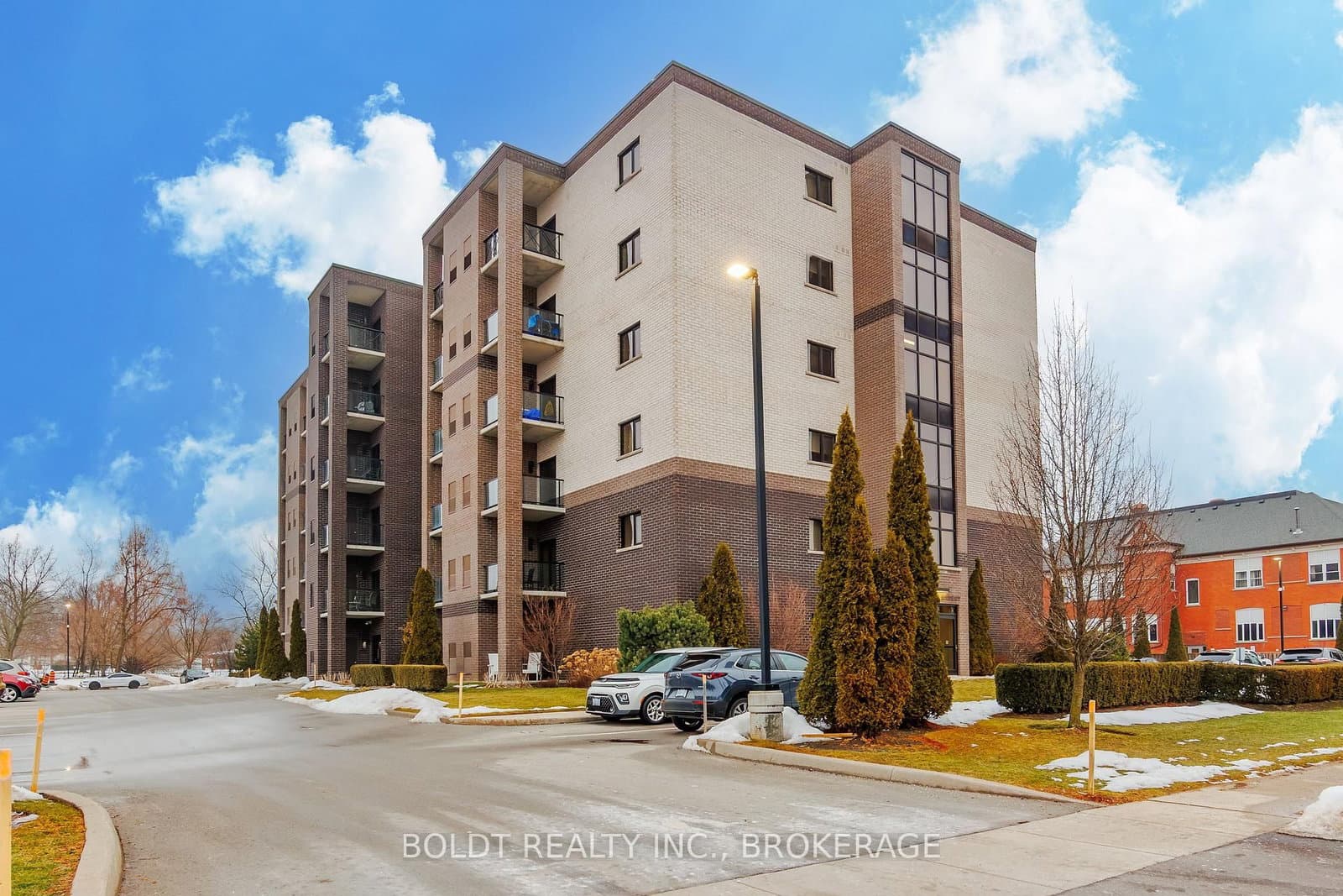 #304 - 5837 Dunn Street