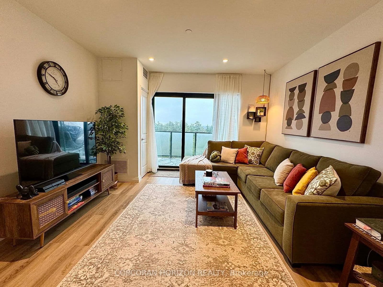 525 New Dundee Road, Unit 821