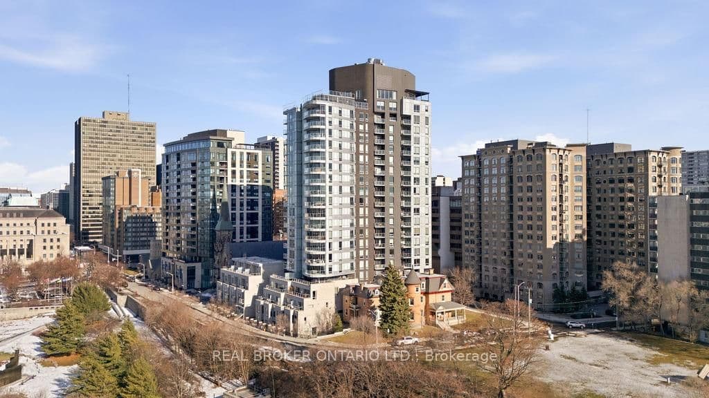 #1403 - 428 Sparks Street