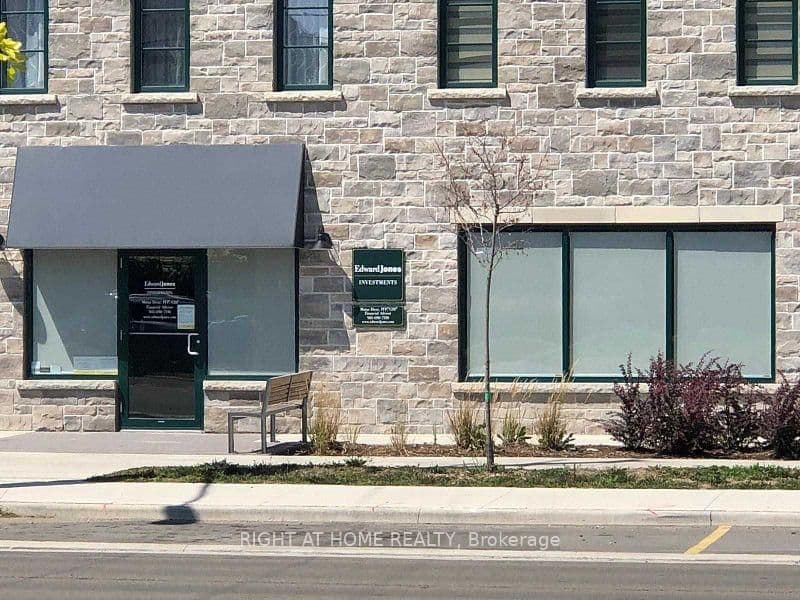 #1 - 219 Dundas Street E