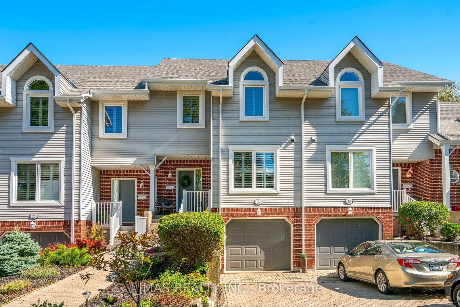 5 LAKESIDE Drive, Unit 26