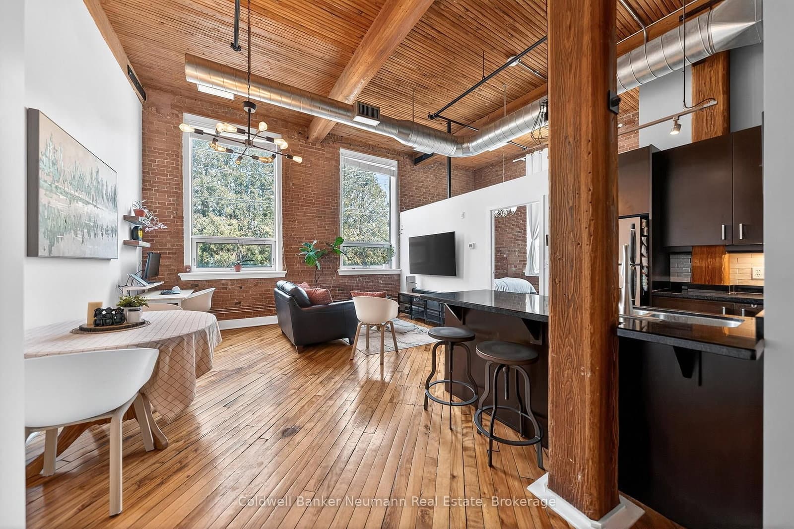 #129 - 26 Ontario Street