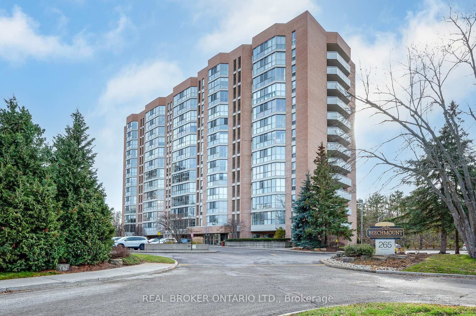 #101 - 265 Westcourt Place