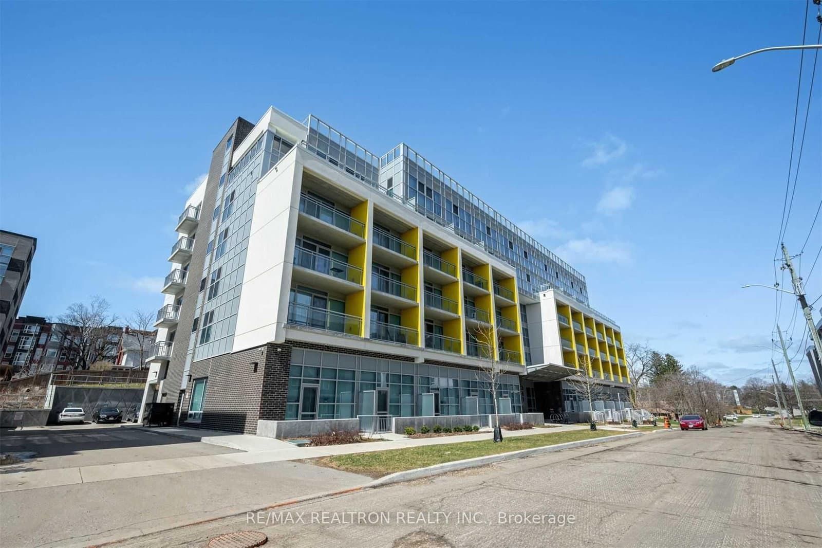 #209 - 257 Hemlock Street