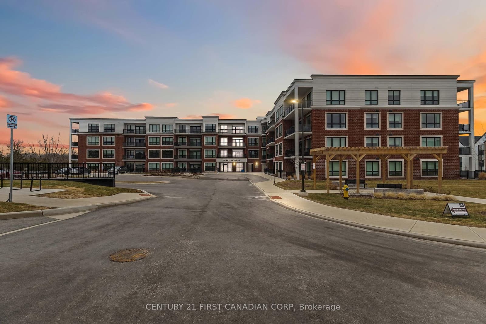 #105 - 1975 Fountain Grass Drive