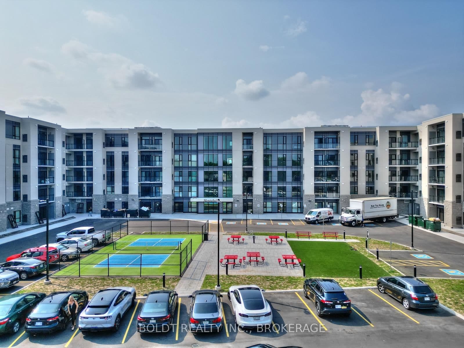 #GL 11 - 50 Herrick Avenue