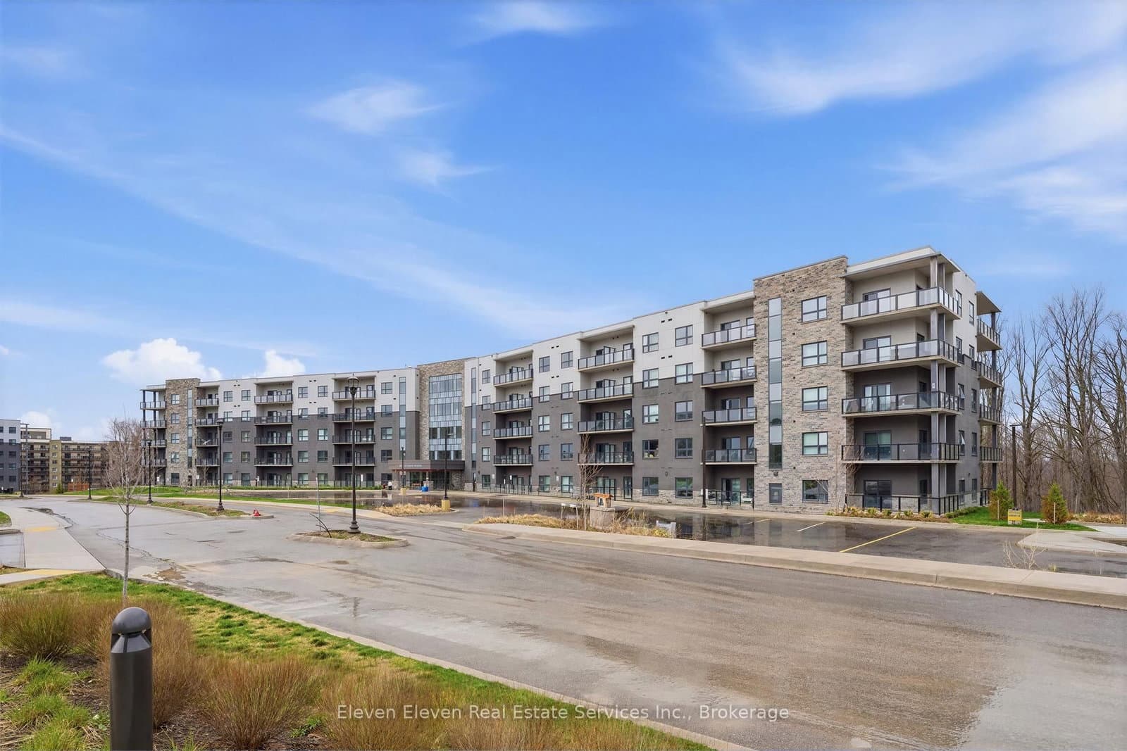 #322 - 1100 Lackner Place