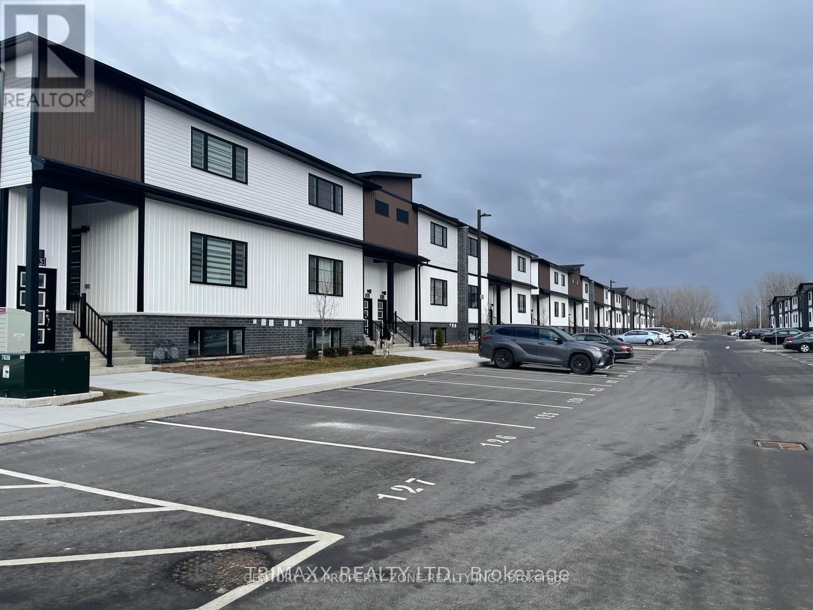 4263 Fourth Avenue, Unit 632