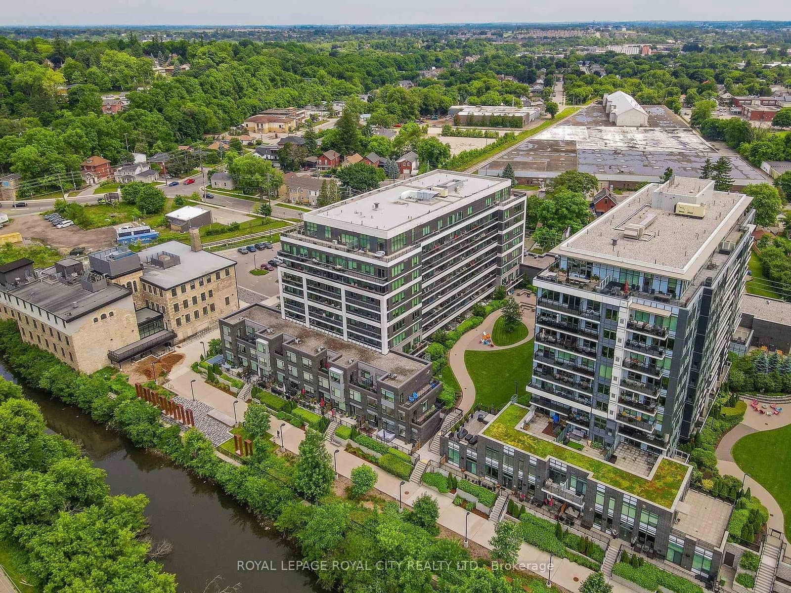 53 Arthur Street S, Unit 201