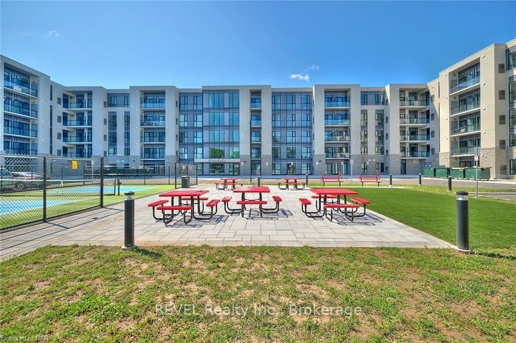 50 HERRICK Avenue, Unit 206