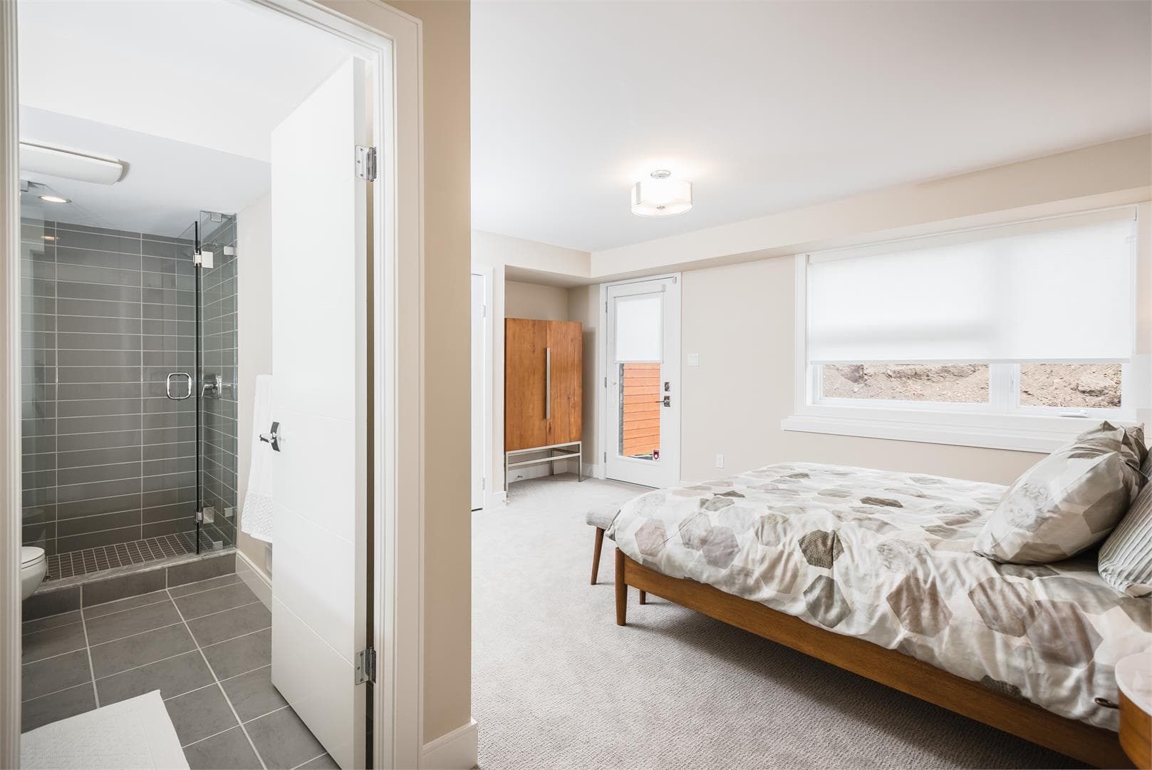 Gallery Towns - Image 13