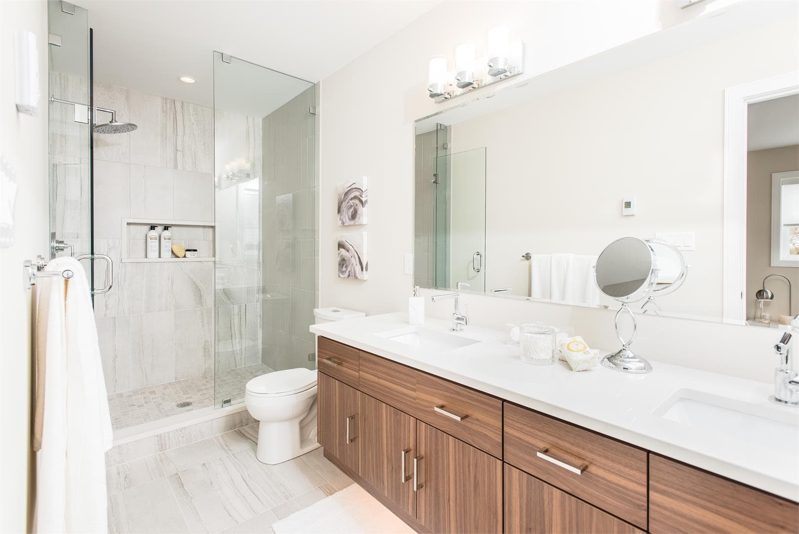 Gallery Towns - Image 9