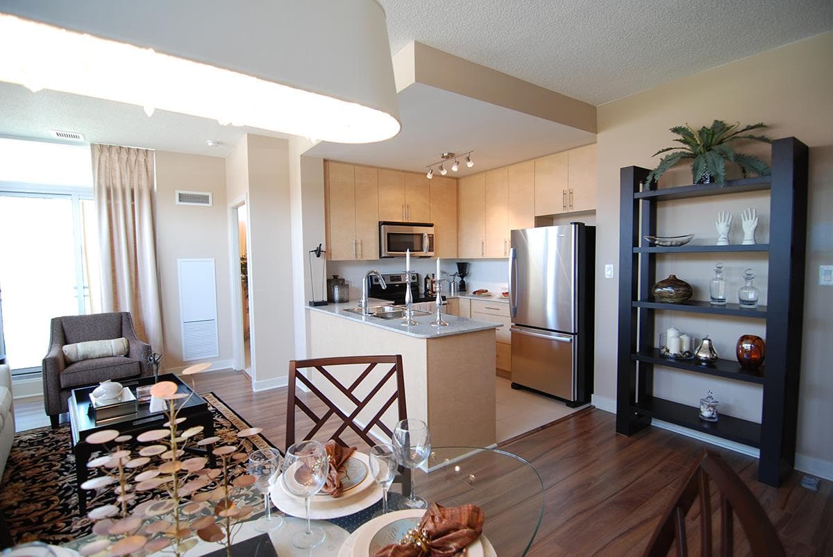 Pinnacle Grand Park 2 Condos - Image 19