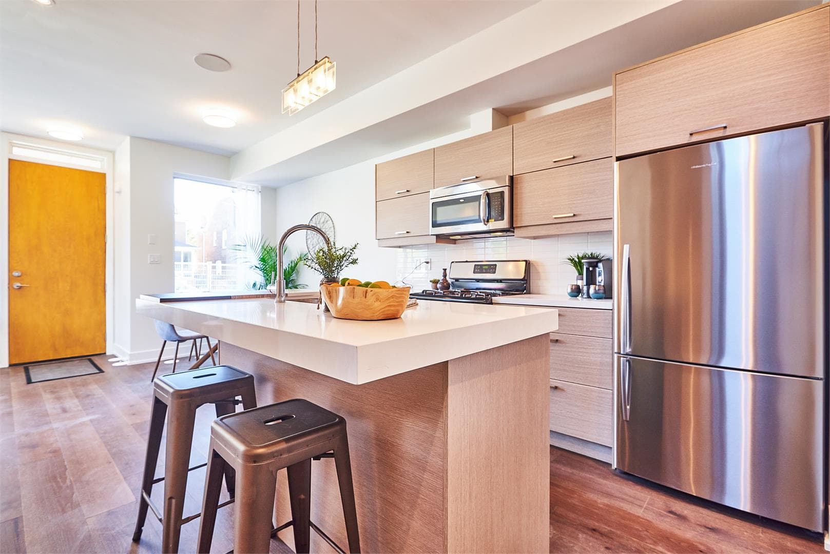 Towns on Curzon - Image 16