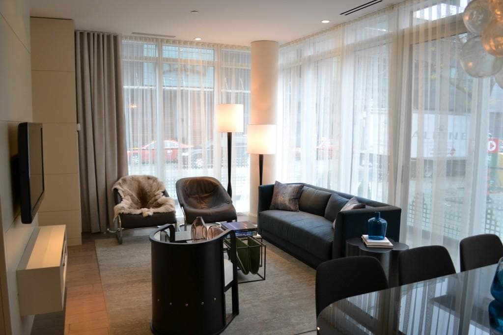 King Blue Condos - Image 17