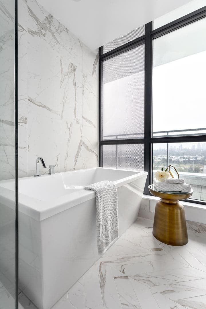 Bordeaux Condos - Image 16