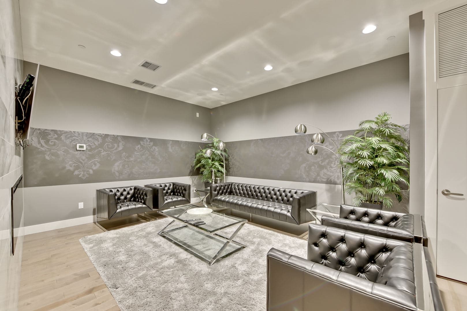 Allure Condos - Image 16