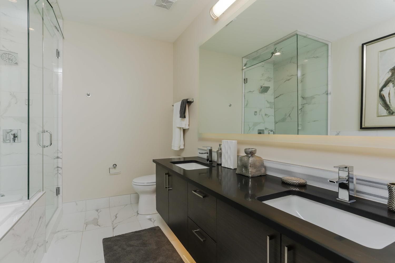 Bentley Condos - Image 16