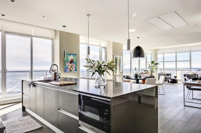 The Guardian Condos - Image 14