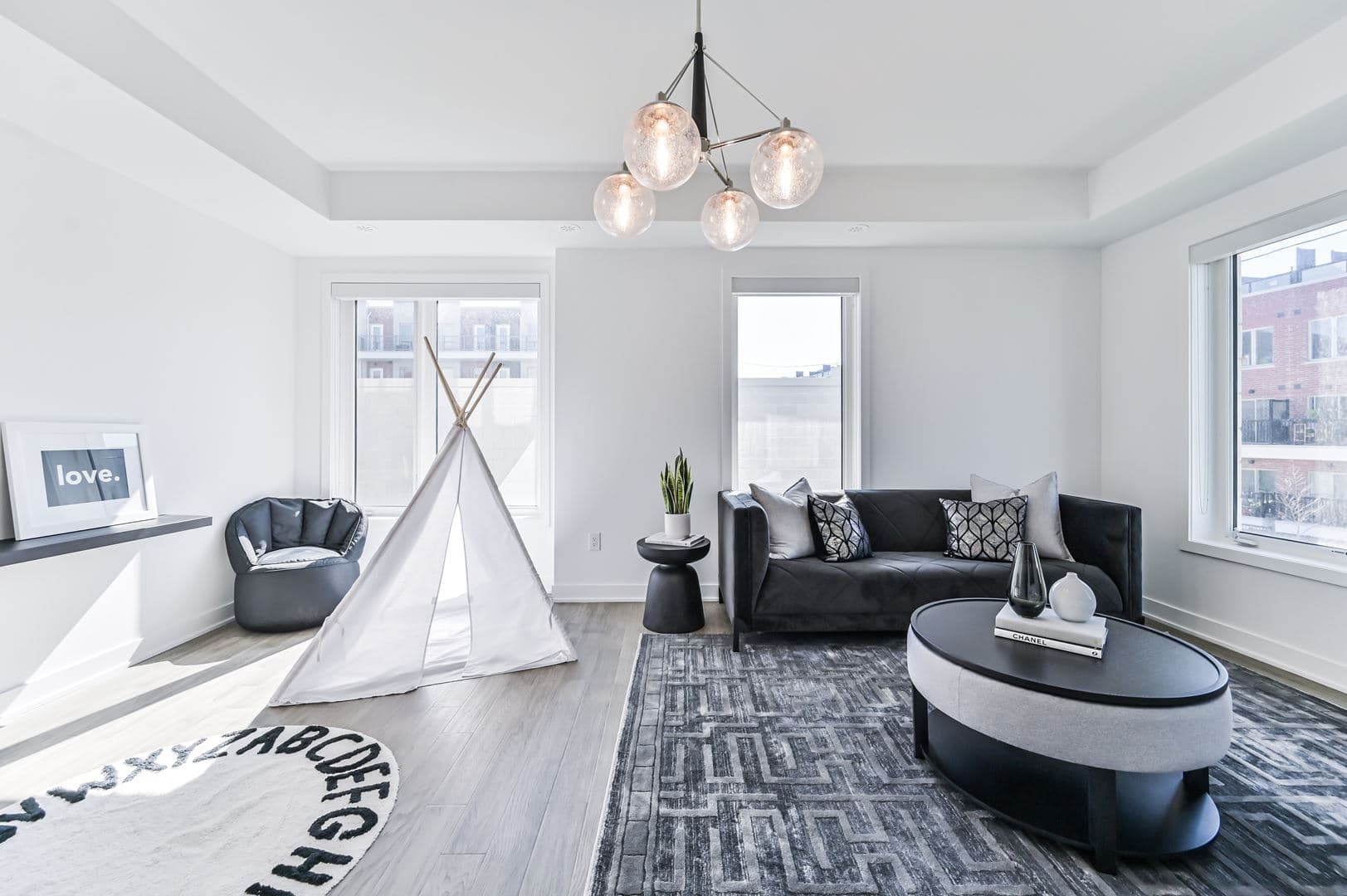 Downsview Park Towns - Image 13