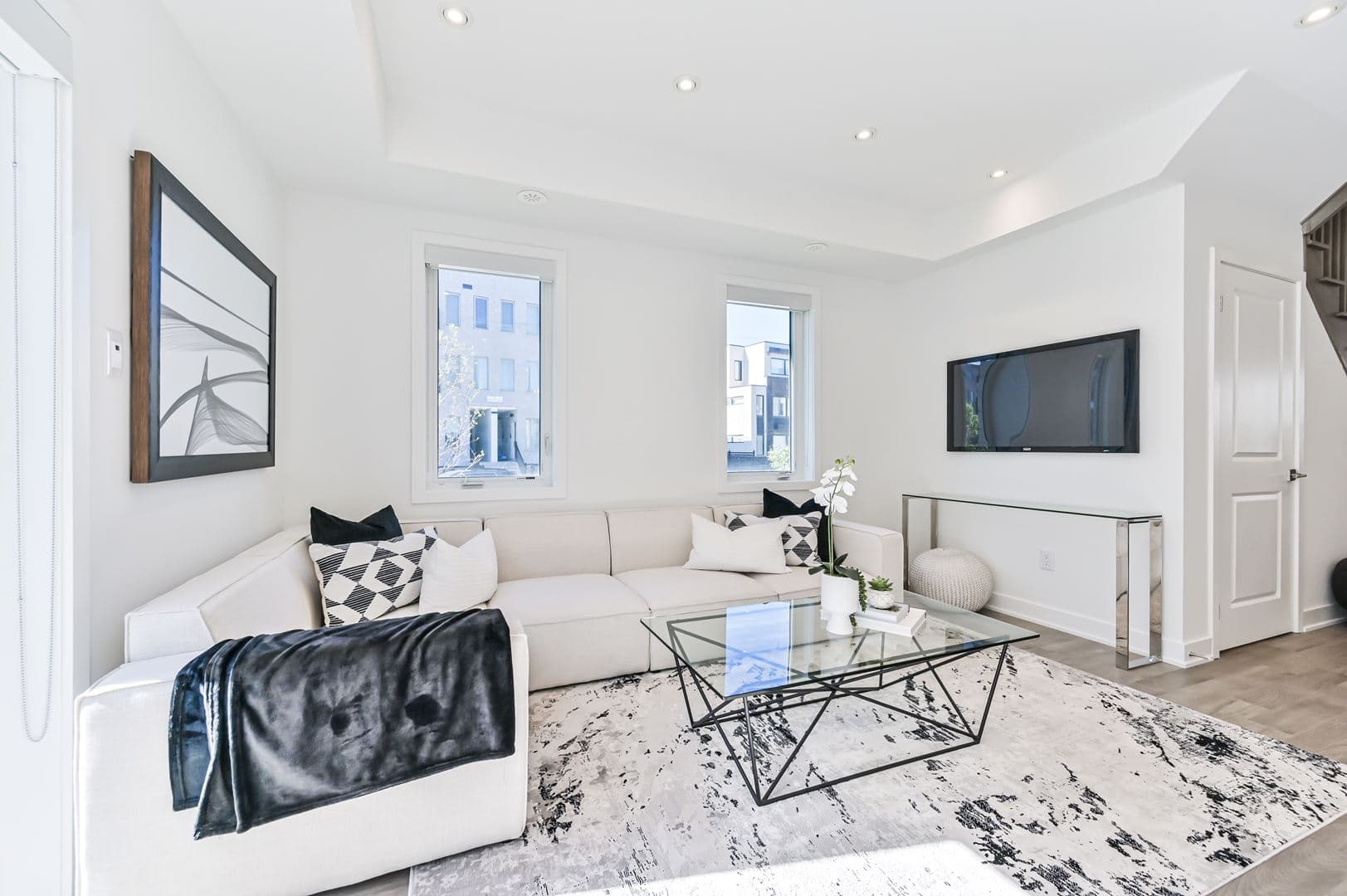 Downsview Park Towns - Image 11