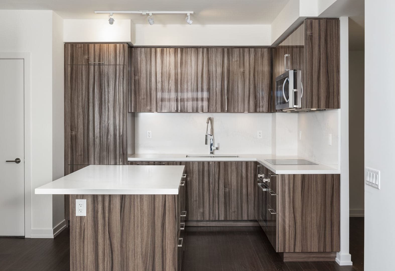 The Vanguard - Image 12