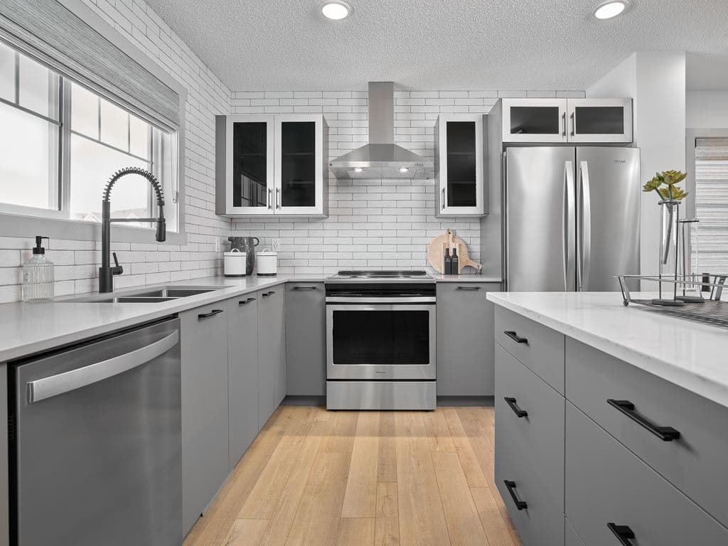 Crystallina Towns - Image 15