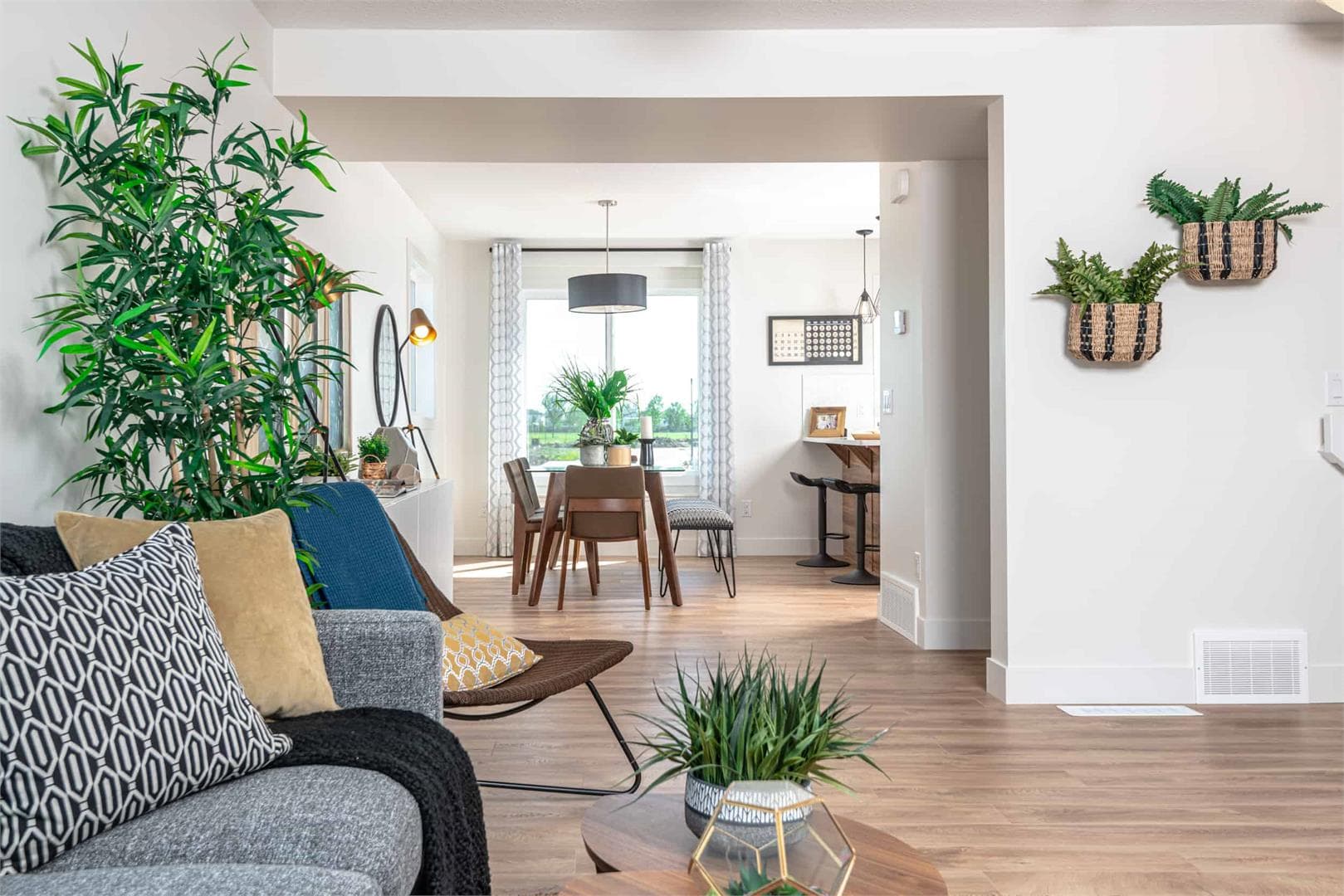 Belle Rive Towns - Image 11