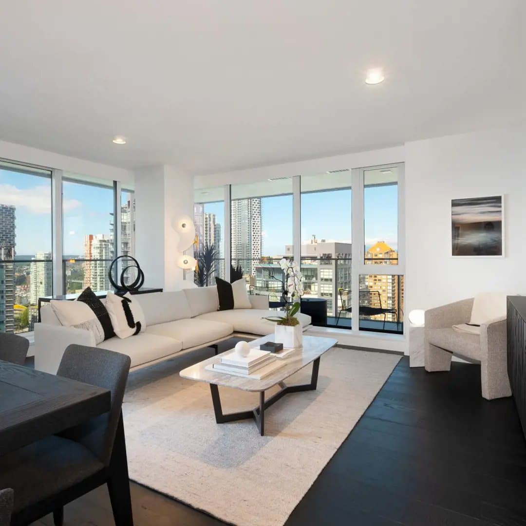 8X ON THE PARK Condos - Image 12